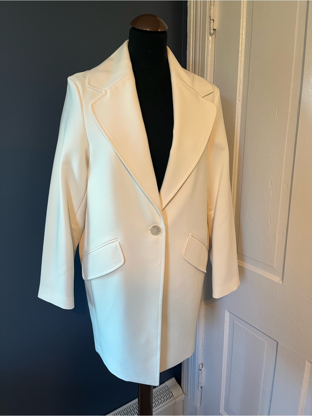 H&M Cream Tailored Crepe Spring Summer Coat Jacket NWOT